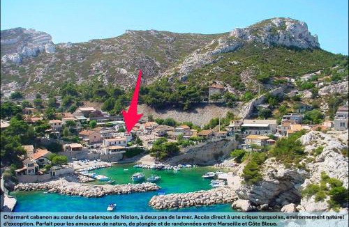 Niolon Apartment | "LaCigaleDeNiolon", Climatisé, Vue Mer à 180 & Terrasse ombragée & intime, Plage à 50m, Wi-Fi & Netflix, Un guide des activités Printemps-Été offert