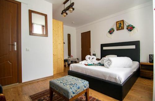 Sacel House | Lacrima Izei