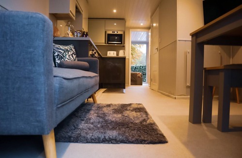 Maidstone Boat Rental | Lady Florence, Spring luxurious River Boat with Castle Views, Maidstone