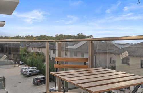Tunari Apartment | LaForesta Blue Studio