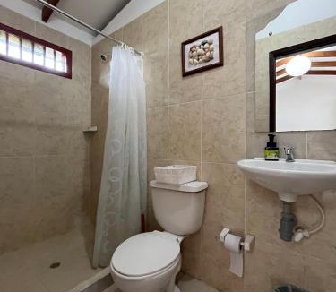 Calima Hotel | Lago Calima Hostel