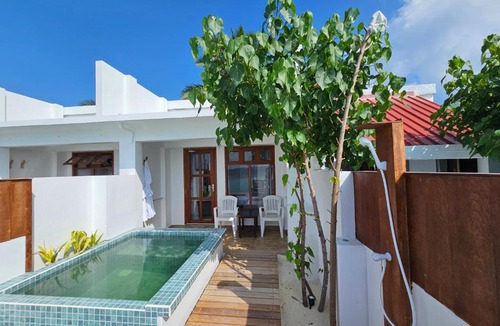 Bodufolhudhoo Hotel | Lagoon View Maldives