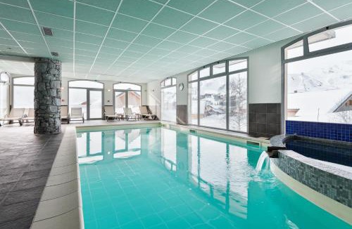 La Toussuire Resort | Lagrange Vacances Les Balcons des Aiguilles
