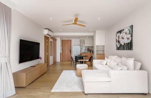 Sa Khu Apartment | Laguna Beachside 1BR Resort Living near Bang Tao