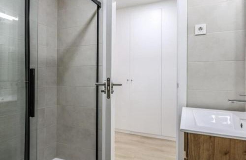 San Andres Apartment | Laguna del Marquesado ideal visitar Madrid con piscina