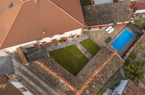 Campo de Cuellar House | Laguna Herrera
