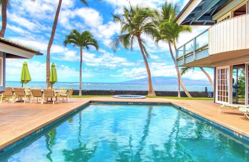 Historic Lahaina Front Street House | Lahaina Oceanfront Estates 7 bdms Walk to Lahaina