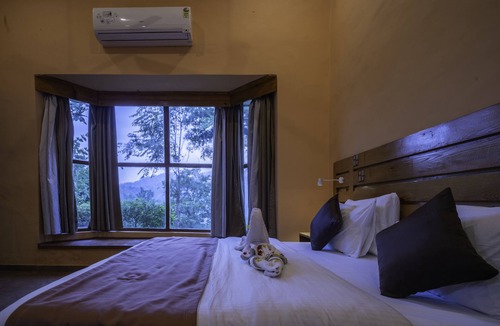 Sona Nadi Range Hotel | LaHermitage Resort