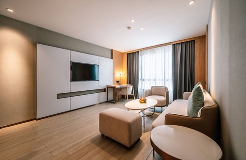 Chom Thong Hotel | Laike Hotel