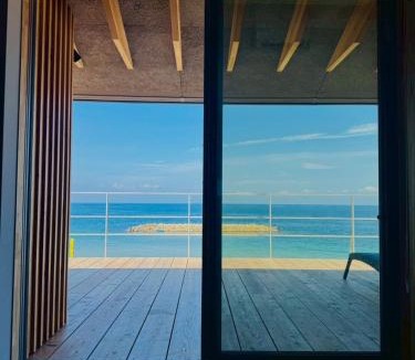 Sumoto Villa | Laina Sunset