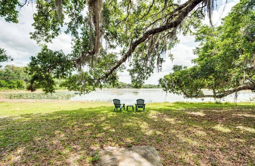 Inverness Apartment | Lake Access + Private Patio: Sunny Inverness Apt!
