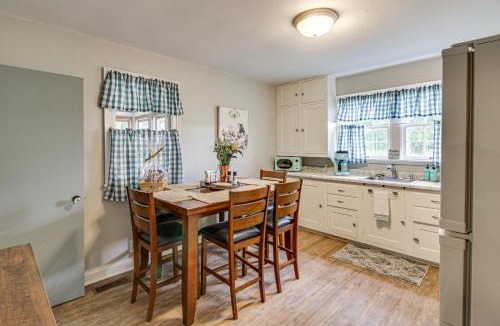 Cushing House | Lake Alexander Home w/Dock: Pet-Friendly!