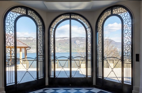 Saint-Pierre-de-Curtille Villa | Lake Bourget, villa with lake access, private dock, and indoor swimming pool