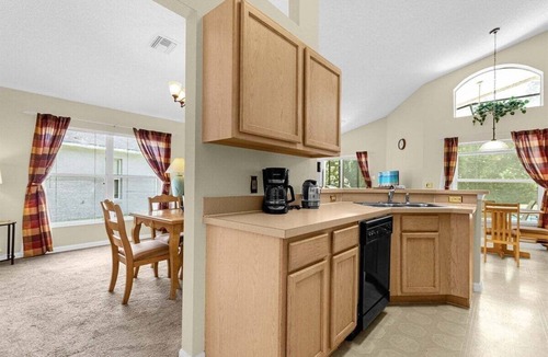 Lake Berkley Villa | Lake Berkley Villas Swanky