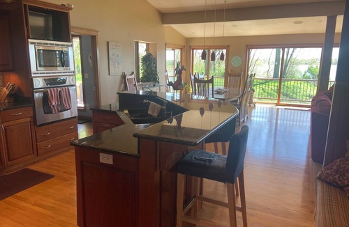 Cannon Falls House | Lake Byllesby Paradise: Serene Lakefront Non-Smoking Home