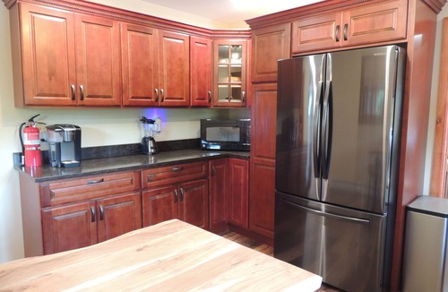 Addison House | Lake Champlain Home - Pvt Beach & Dock - 2495 USD for June 27 - July 4 = 50% Off