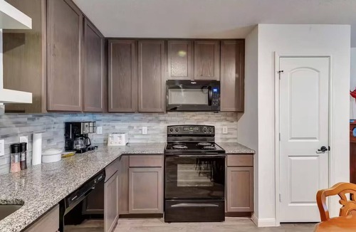 Willis House | Lake Conroe Escape · Docked at the Cove 3BR/2BA