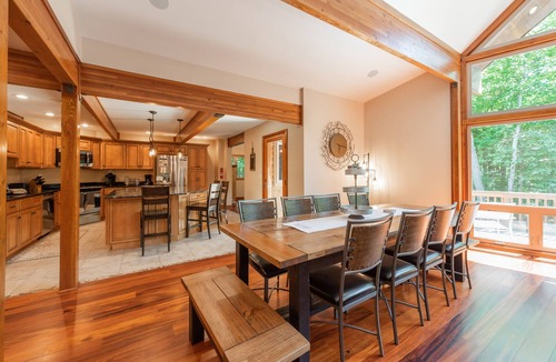 Mountainside House | Lake Days & Game Nights w/Hot Tub