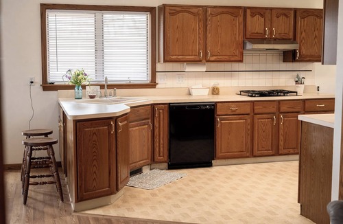 Vermilion House | Lake Erie Retreat for Families & Friends