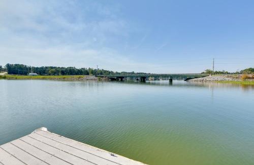 Abbeville House | Lake Eufaula Access: Cozy Wood Cabin w/Yard!
