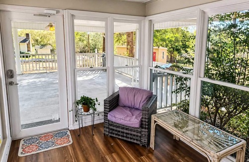 Georgetown House | Lake Eufaula Escape | Pool Table & Game Room