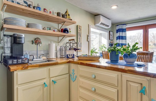 Monticello Apartment | Lake Freeman Gem w/ a Beautiful Sunset View!