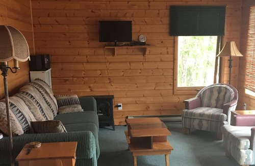 Eagle Bay Cabin | Lake front Cabin on Private secluded road