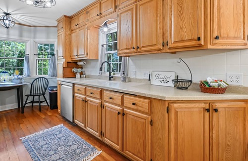 Lake Wissota Cottage | Lake Front Cottage with Amazing Firepit, Private Dock, Sleeps 6