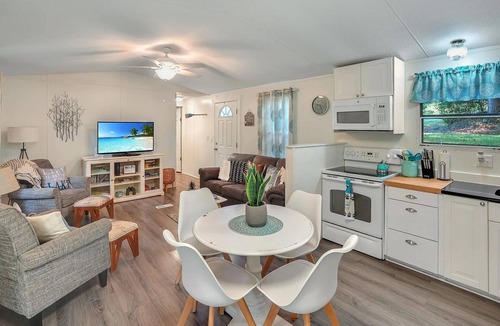 Goodview House | Lake front, cozy 2-bedroom 2-bath mobile home great views, large yard, 3 decks.