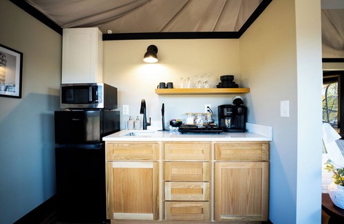 Coosa Resort | Lake Front Exclusive Glamping Tent: Hot Tub, TV, & Soaking Tub