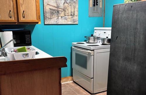Norland Cottage | Lake Front Hideaway Resort 10 Total cabins-Lake view and Private Beach