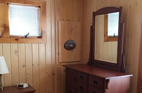 Hawley House | Lake Front Home with beautiful sunsets over Lake Wallenpaupack