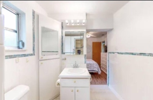 Hernando House | Lake front, sleeps 10, outside Jacuzzi, bike trail! 2 kayaks available!
