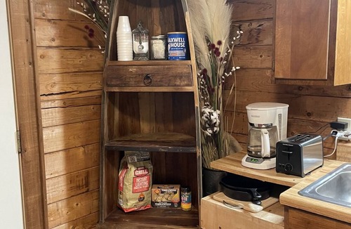 Avinger Cabin | Lake front