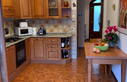 Nesso Apartment | Lake Front with Large Balcony, Lake Access & Boat Dock