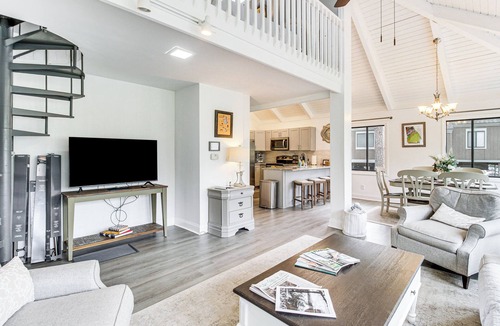 Big Canoe House | Lake & Golf Course Views: Big Canoe Home w/Deck!
