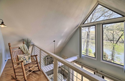 Johnson City House | Lake House Haven: Fire Pit, Boat Dock + More!