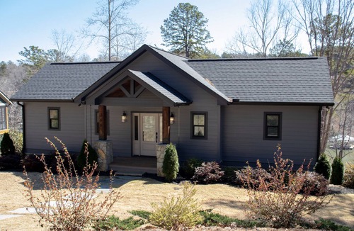 West Union House | Lake Keowee Waterfront Clemson Retreat