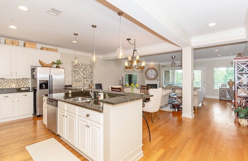 Dadeville Condo | Lake Martin FAN FAVE! Waterfront, Boat Slip, Office, 2 FP, Balcony, in RESORT!