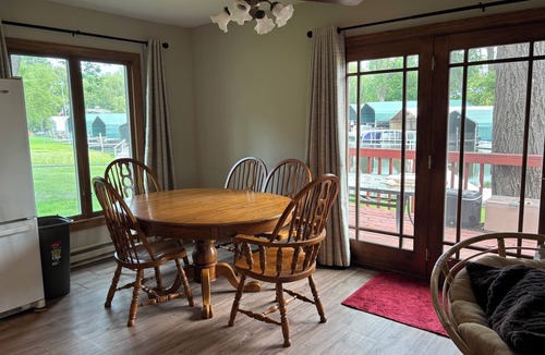 Shorewood House | Lake Minnetonka 3 bedroom house