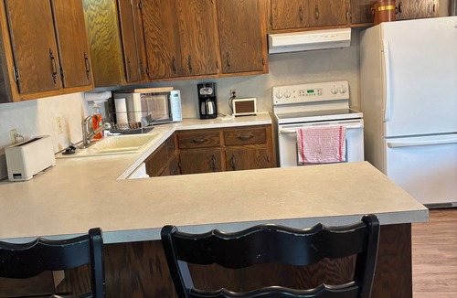 Shorewood House | Lake Minnetonka 3 bedroom house