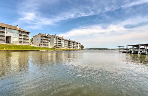 Village of Four Seasons Apartment | Lake of the Ozarks Condo with Community Pools