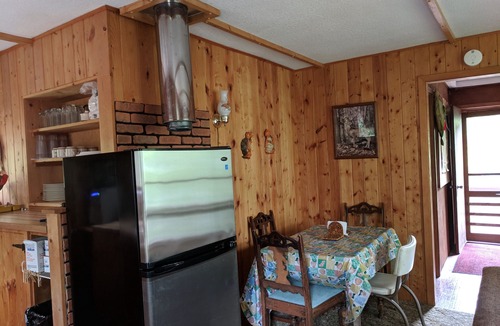 Sioux Narrows Nestor Falls Cabin | Lake of the Woods - quiet waterfront cabin, great fishing