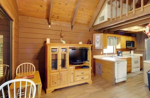 Okeechobee Cottage | Lake Okeechobee Cabin w/Boat Launch & Patio