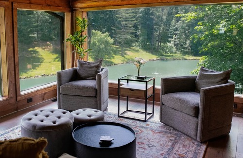 Rockbridge Cabin | Lake/Pond Front with Salt Room, Hot Tub, Fishing, Sun Room, Hocking Hills Cabin