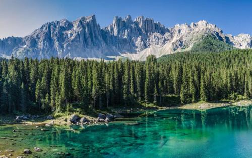 Carezza Bed & Breakfast | LAKE & RIVER Hotel