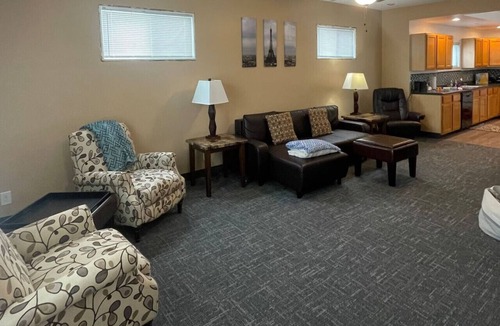 East End House | Lake Superior within walking Distance! 3bd 2bath with loft!
