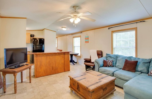 Mead Cabin | Lake Texoma Cabin Near Willow Springs Marina!