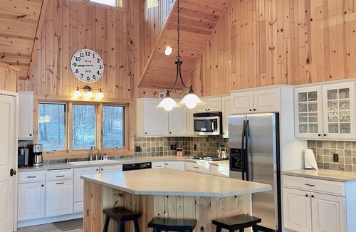 Hackensack Cabin | Lake Vacation Up North Dream; Create wonderful memories with your loved ones