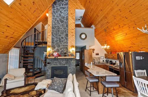 Tofte House | Lake View A-Frame Sauna, Firepit, near Lutsen